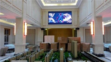 P4 Indoor Rental Full Color LED Display Screen (512X512mm)